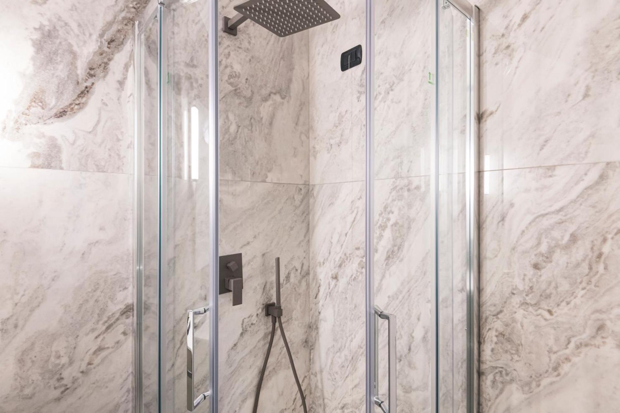 Apartment Prestigioso Piazza Duomo By Easylife Milan